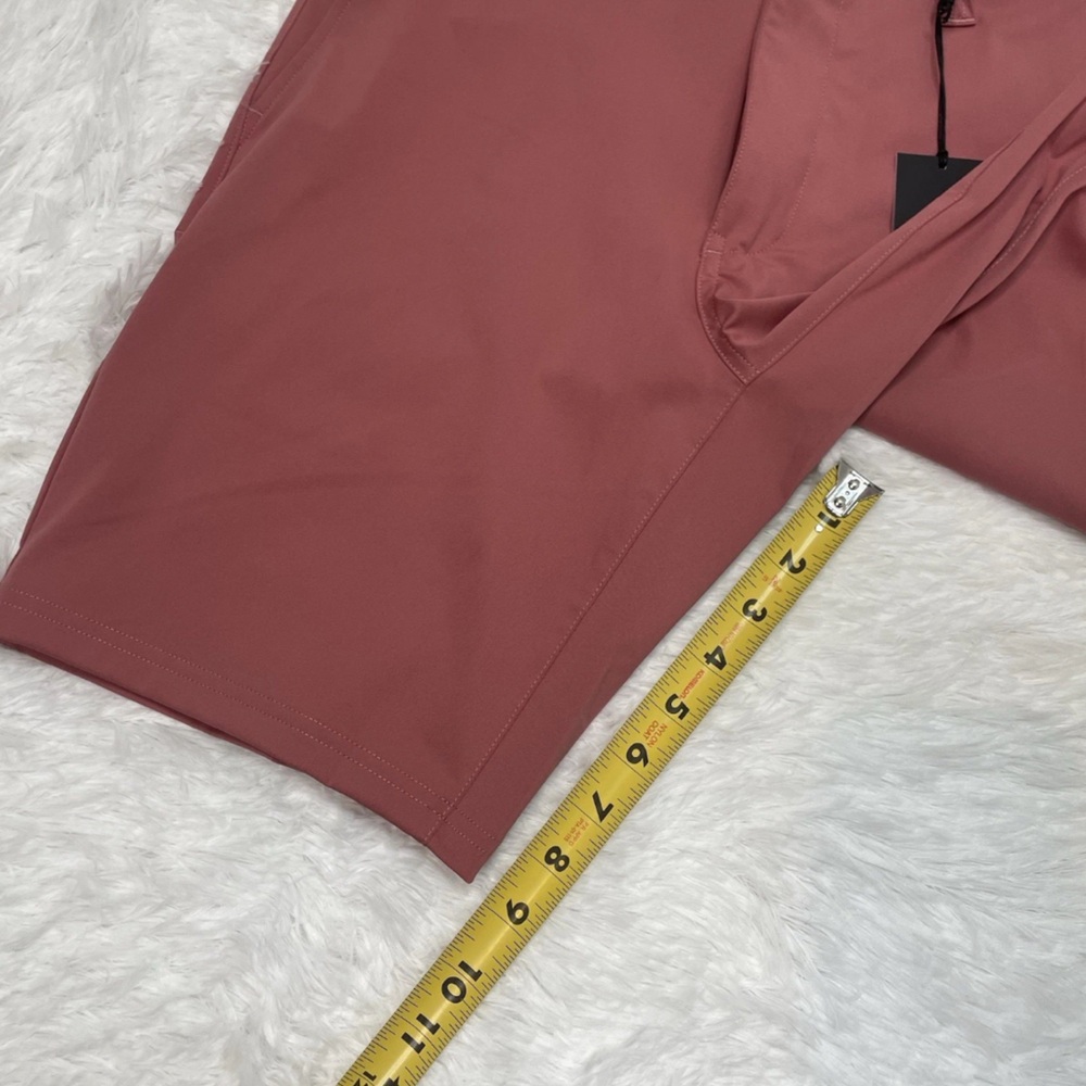 Rhone Commuter 9” Shorts Men’s Size 28 28x9 Mauve Outdoor Hiking New NWT - Picture 9 of 10